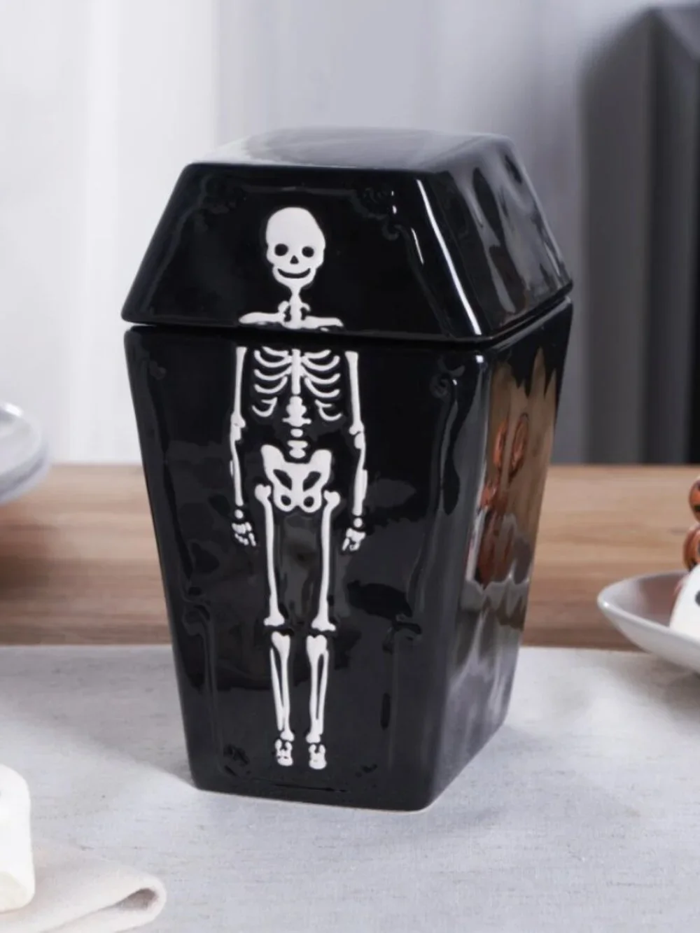 NEW Ceramic Coffin Jar Bathroom Decor Black Goth Skeleton Party Decorations Goth